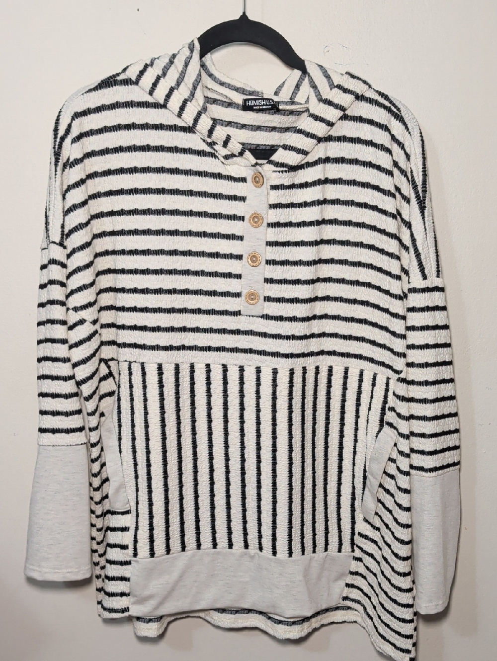 HEIMISH USA Cream + Black Striped Hooded Pullover Textured Knit Women's Size M